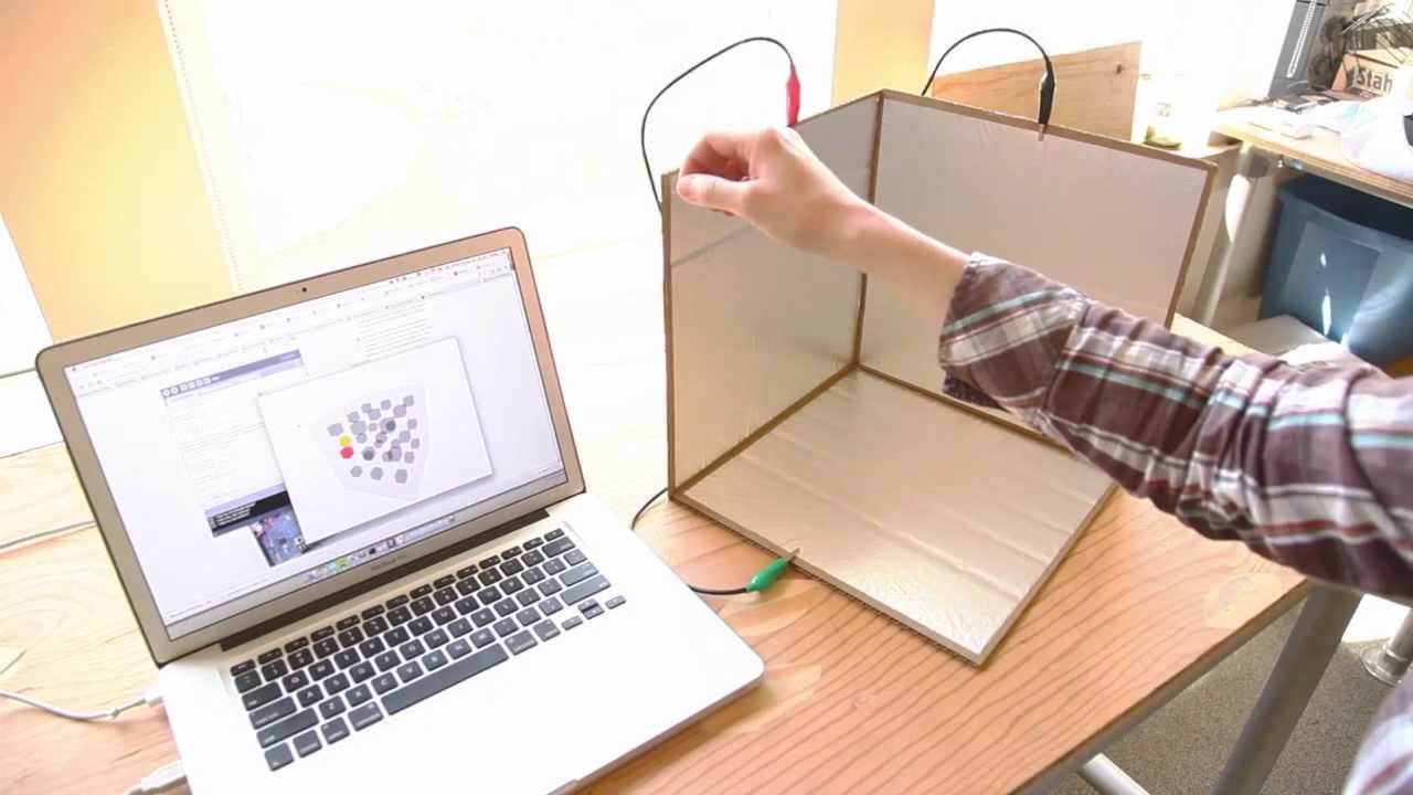 Weekend Projects A Touchless 3D Tracking Interface YouTube