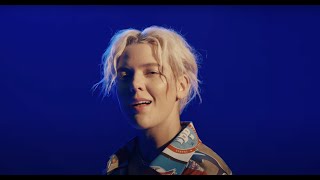 Watch Betty Who She Can Dance video