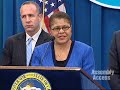 Title:Members of Commission on the 21st Century Economy Announced Description:(Sacramento) California Assembly Speaker Karen Bass (D-Los Angeles), Senate President pro Tem Darrell Steinberg and Governor Arnold Schwarzenegger today announced the 12 members of the Commission on the 21st Century Economy. Speaker Bass and Senator Steinberg appointed six of the twelve members of the bipartisan commission. The governor also appointed six members. Speaker Bass says, While the legislature and governor are working to find solutions to the immediate budget deficit, this commission will be developing important recommendations that can help provide long term stability for the vital services Californians depend on. Heres more in this Assembly Access video.