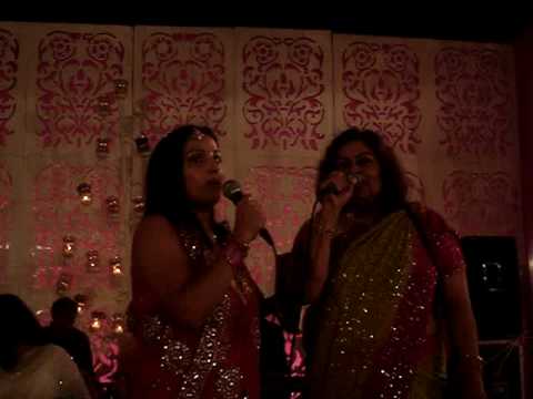 Hansta Hua Noorani-Singing at sister wedding