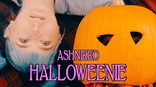 Watch Ashnikko Halloweenie video