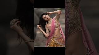 Iswarya Menon Hot Fashion Saree