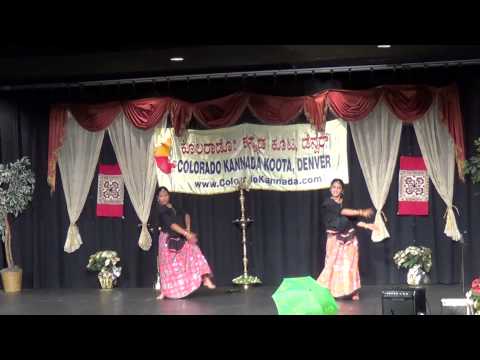 2013 11 Gandhadagudi girls dance