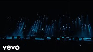 Watch Nine Inch Nails While Im Still Here video
