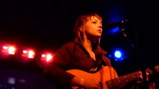 Watch Angel Olsen Drunk And With Dreams video