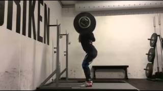 Squat: 140 x 1 rep by Mia Åkerlund