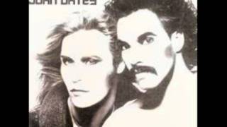 Watch Hall  Oates Nothing At All video