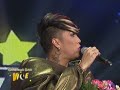 Atom Araullo Surprises Vice Ganda With Flowers
