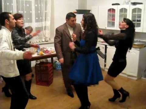 Haykakan Xohanoc http://www.veengle.com/s/Haykakan+xohanoc/3.html