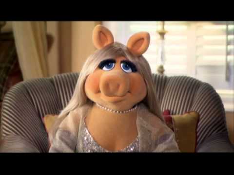 Miss Piggy Interviews Eva Longoria Desperate Housewives The Complete 6th Season DVDS Preview