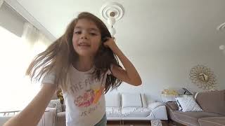 Azra Ile Beraber Dans Yaptık
