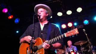 Watch Robert Earl Keen The Road Goes On And On video