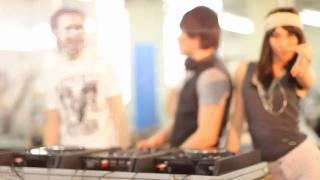 Bass Deejay Feat Smally & Monica Show Me Your Feelings