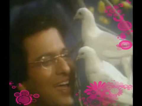 TALAT AZIZ SINGS ZINDAGI JAB BHI TERI BAZM MEIN