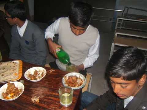 hassan d.j khao piyo aish karo mitro