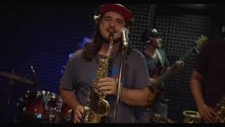 Live at Stream Stage Tampa- Soundcheck Jam into Circles Cover