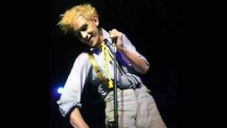 Watch Patrick Wolf The Messenger video