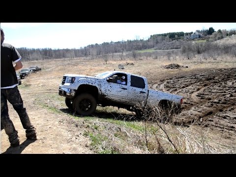 Duramax and Powerstroke Ripping and Tearing