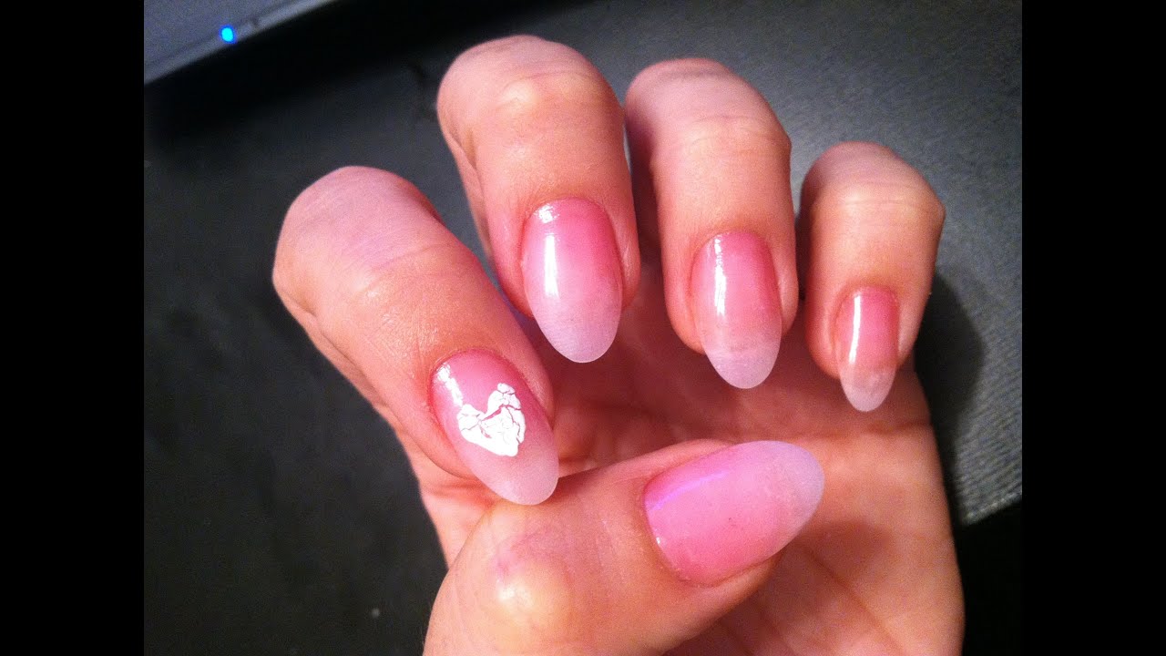 uñas puntiagudas cortas