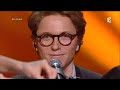 Raphaël " Peut être" Album: Super Welter @Victoires de la Musique 2013 ( Zenith 080213).flv