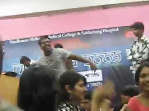 Mr VAP on dance floor with Bombay rockers....