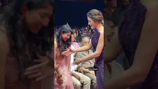 Trisha Krishnan Greets Sai Pallavi And Kamal Haasan At Siima 2025 In Dubai