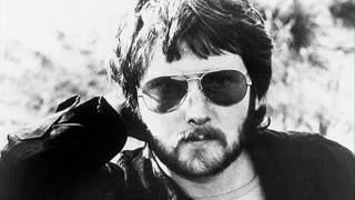 Watch Gerry Rafferty Shoeshine Boy video