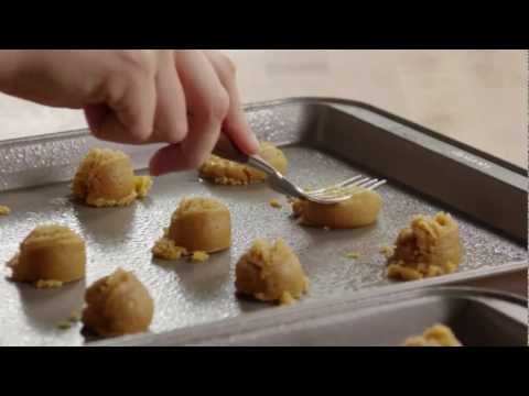 VIDEO : how to make the best peanut butter cookies - get theget therecipe@ http://allrecipes.com/get theget therecipe@ http://allrecipes.com/recipe/best-get theget therecipe@ http://allrecipes.com/get theget therecipe@ http://allrecipes.c ...