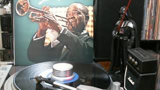Watch Louis Armstrong I Like This Kind Of Party video