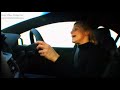 Title:5th Gear - Vauxhall VXR8 VS Lotus Carlton Description:Vicki compara la espectacular berlina de Vauxhall con el antiguo y mitico Lotus Carlton. Disfruten! Vicki compares Vauxhall's spectacular berlin with former and mythically Lotus Carlton. Enjoy!