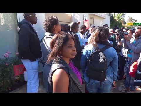 MAROC/TRAITE NÉGRIÈRE DU 21me SIÈCLE /MANIFESTATION DEVANT L'AMBASSADE DE LA LIBYE MAROC/TRAITE NÉGRIÈRE DU 21me SIÈCLE /MANIFESTATION DEVANT L'AMBASSADE DE LA LIBYE #1