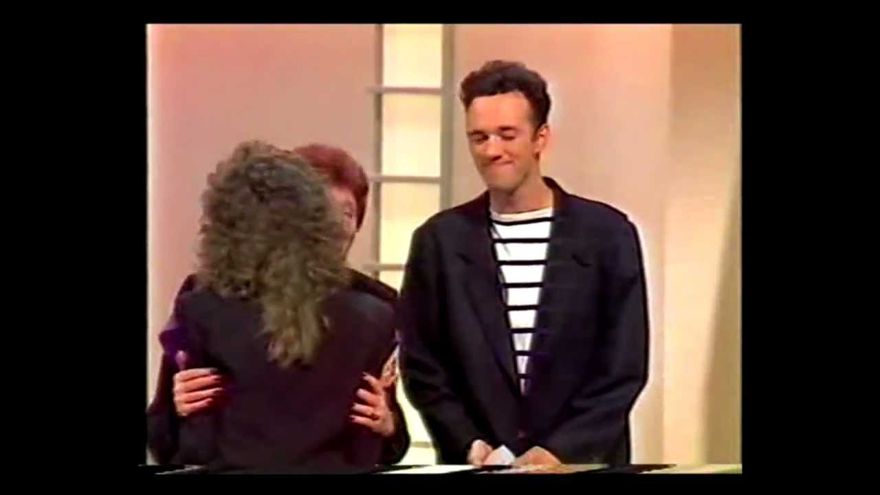 blind date 1986 Blind date definition, a social appointment or date arranged, usually by a third person, between two people who have not met see more. blind date 1986 Blind date definition, a social appointment or date arranged, usually by a third person, between two people who have not met see more.