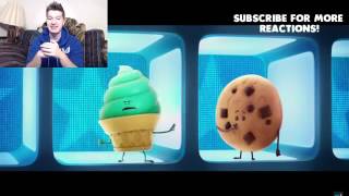 Reactions Funny adorable The Emoji Movie Trailer Reaction