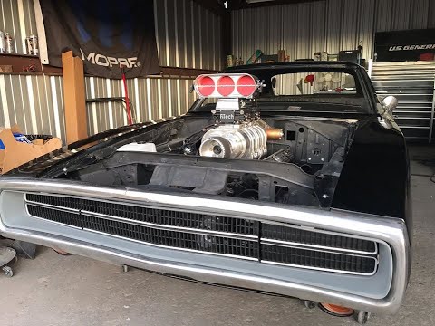 FiTech 2x4 and Birdcatcher Install on 1970 Charger