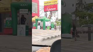 Badut Oppo