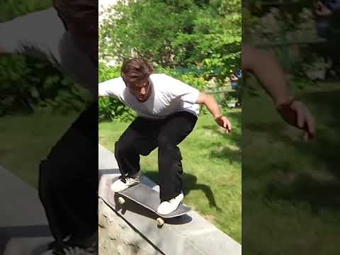 Vincent Milou in Spitfire’s ~ Avant Garde ~ by Luc Mazieres now playing on Free Skate Mag 🔴
