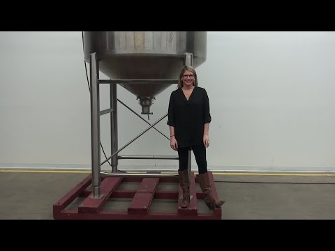 APV 500 GAL 316 Stainless Steel Cone Bottom Process Tank Demonstration