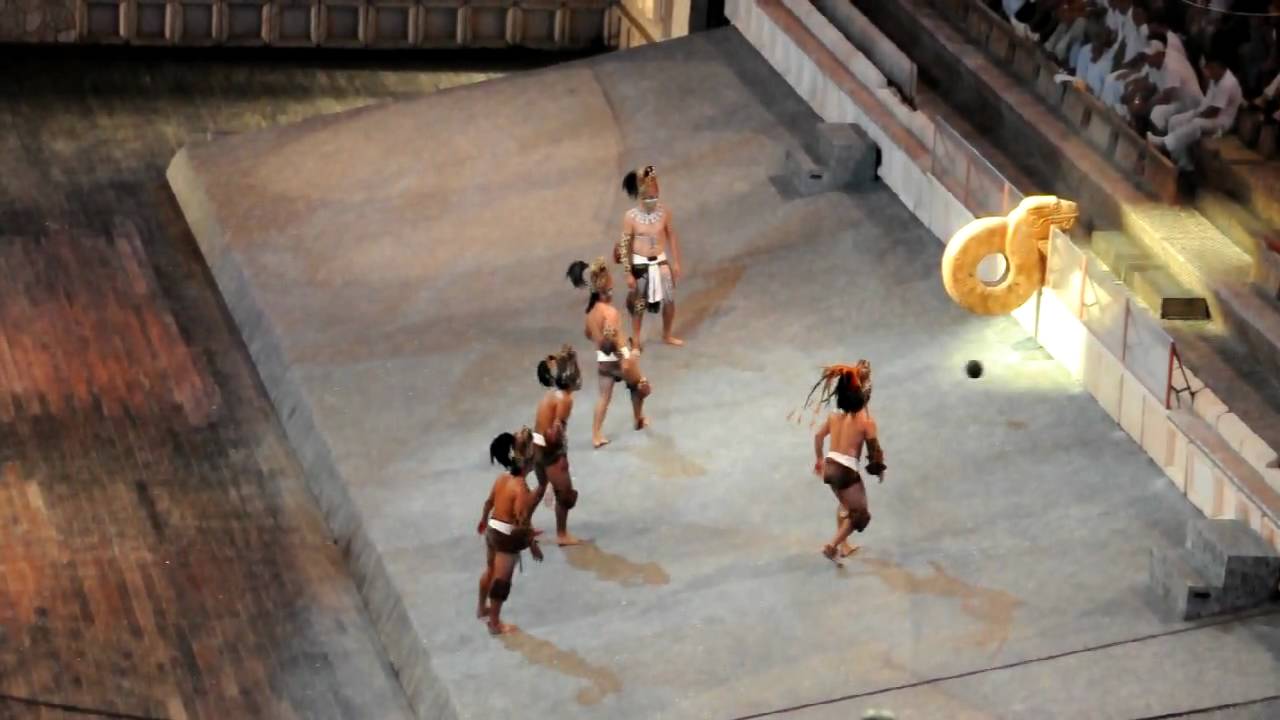 Xcaret - Pok-ta-Pok - Mayan ball game - YouTube