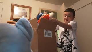 Jeffy Opens A Box Of Whoop