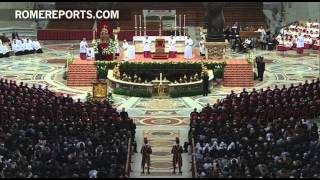 Pope meets with Italian bishops to lead a Profession of Faith, before the tomb of St. Peter Pope meets with Italian bishops to lead a Profession of Faith, before the tomb of St. Peter
