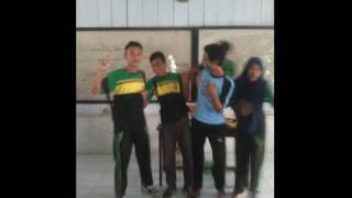 Watch Tipex Bernyanyi video