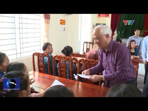 (TTV) Phó Chủ tịch Quốc hội Uông Chu Lưu thăm, tặng quà đồng bào vùng bị lũ lụt tỉnh Thanh Hóa