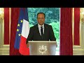 Commerce UE-Chine: Hollande prône "un esprit d'apaisement"