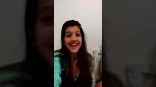 Novinhas Brincando Com A Buceta