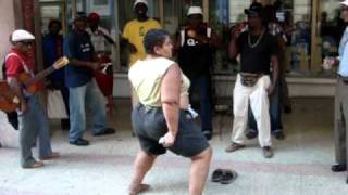 Una Gorda Bailando