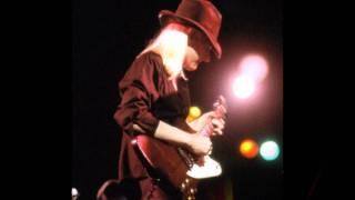 Watch Johnny Winter Close To Me video