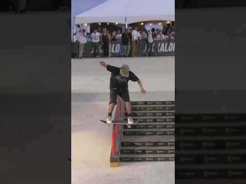 CARONADO SPIN #JACKALOPE #PRO #SKATEBOARDING