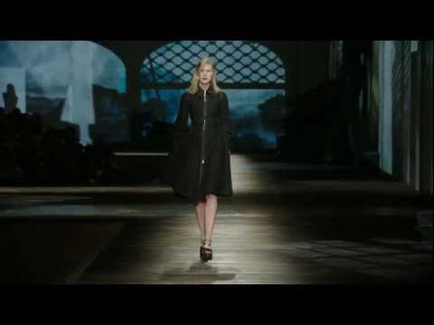 Prada Fall/Winter 2013 Womenswear Show #32