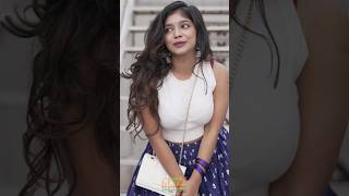 Vj Parvathy Hot Dress