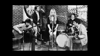 Watch Pentangle Hear My Call video